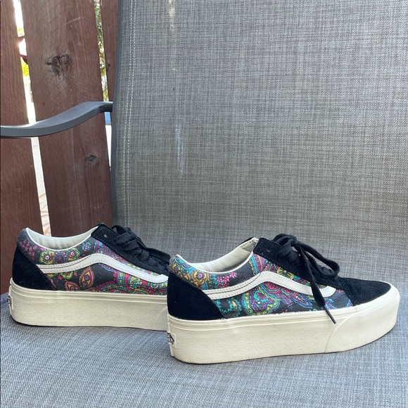 Vans Women's Black and Multicolor Sneakers - Picture 5 of 7